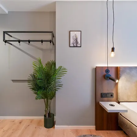 Jungle No5 Boutique - City-center Hotel Stoccarda