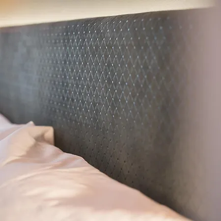 Jungle No5 Boutique - City-center 4*