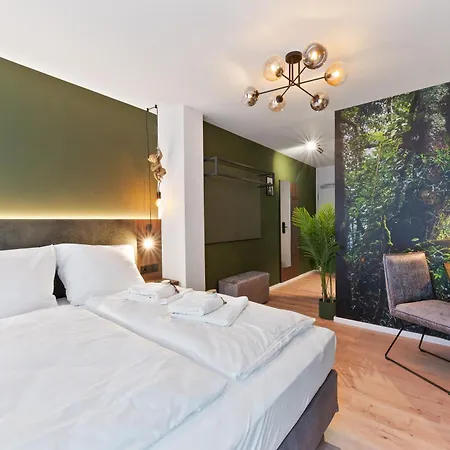 Jungle No5 Boutique - City-center Szálloda
