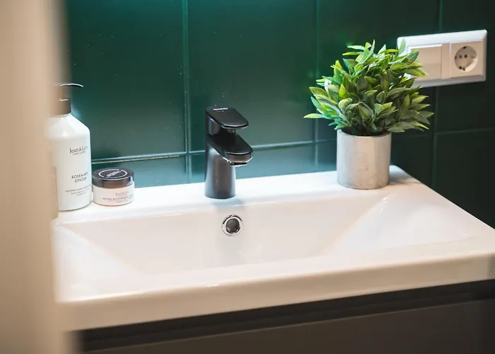 Jungle No5 Boutique - City-center