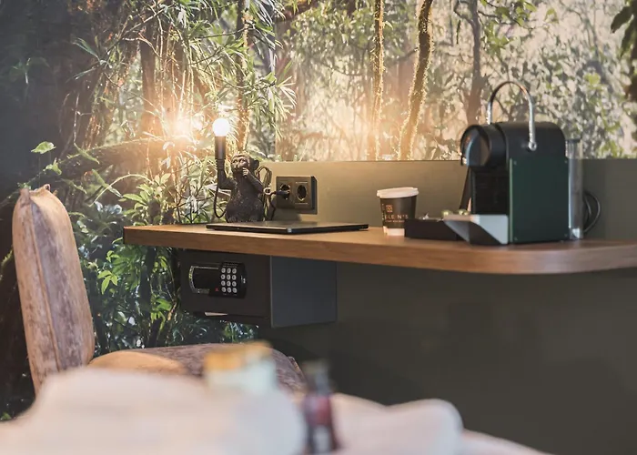 Jungle No5 Boutique - City-center Hotell